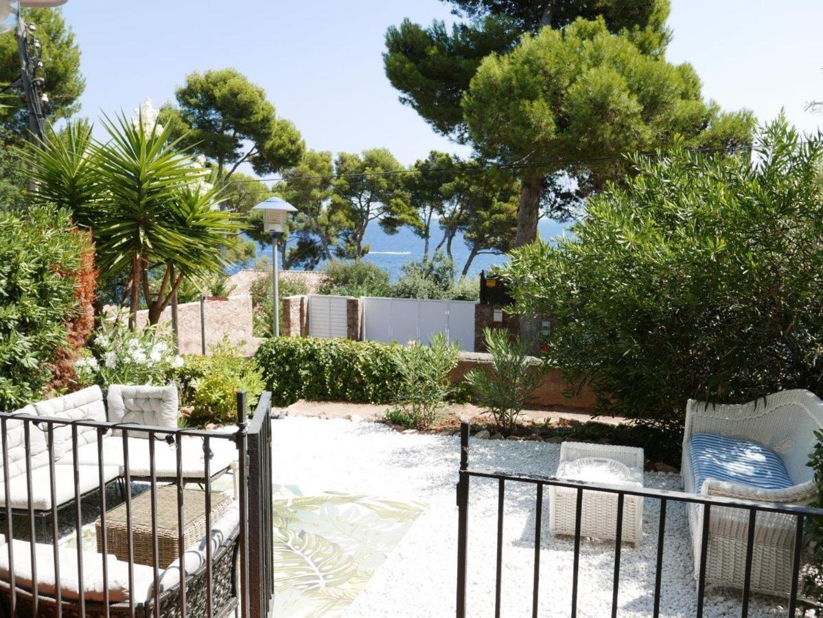 Apartament Al Golfet De カレリャ・デ・パラフルジェリ エクステリア 写真