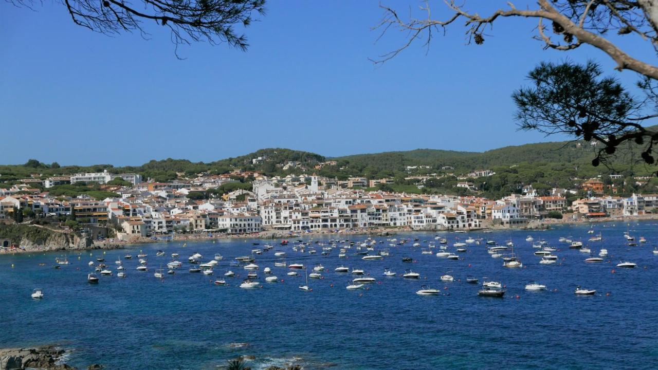 Apartament Al Golfet De カレリャ・デ・パラフルジェリ エクステリア 写真