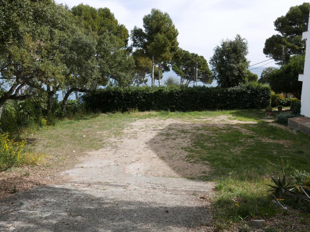 Apartament Al Golfet De カレリャ・デ・パラフルジェリ エクステリア 写真